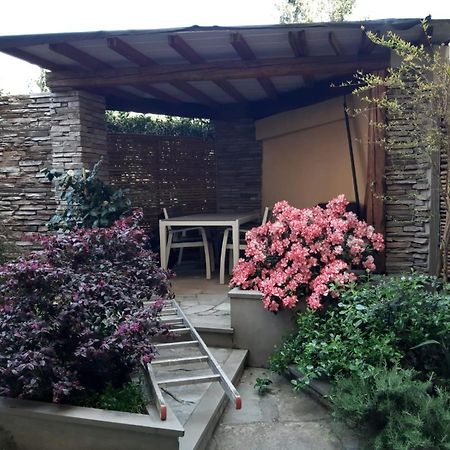 Careggi Garden Apartment Флоренция Екстериор снимка