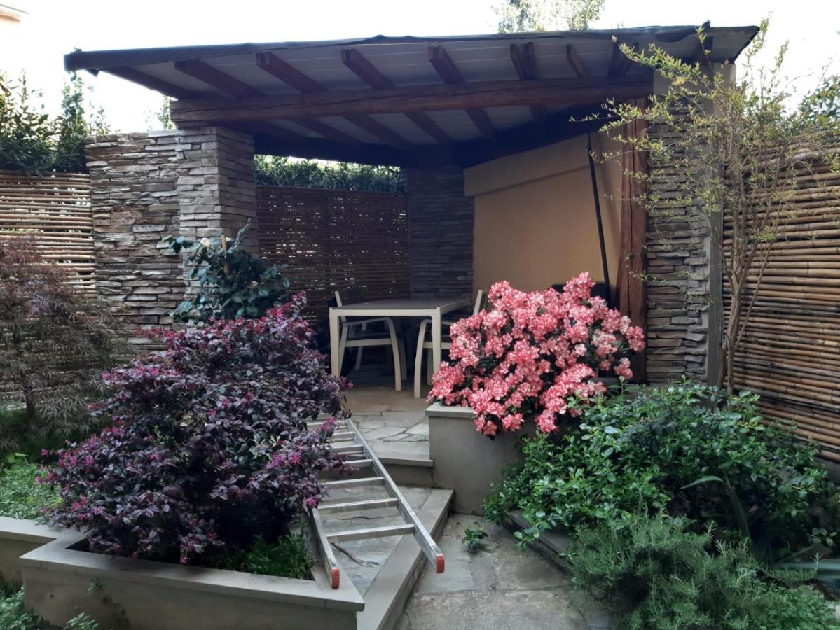 Careggi Garden Apartment Флоренция Екстериор снимка